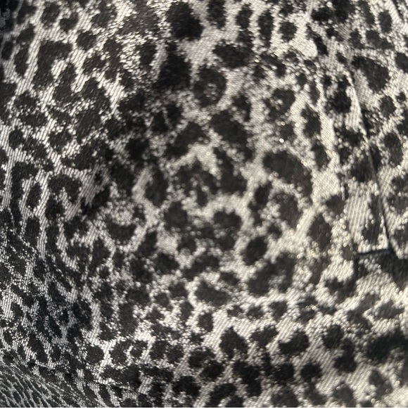 NWT Banana Republic size 14 Mid-rise Sloan Leopard pants. Black and white - Picture 2 of 6